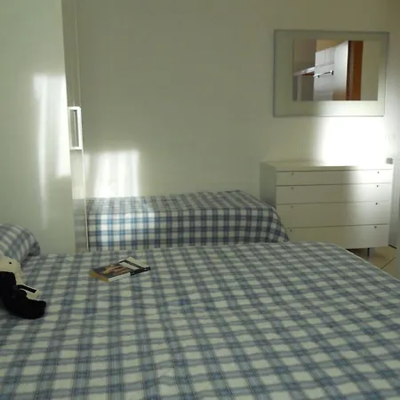 Appartamento Cozy Ground-floor With Garden And Pool Bibione