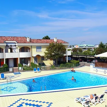 Apartamento Cozy Ground-floor With Garden And Pool *
