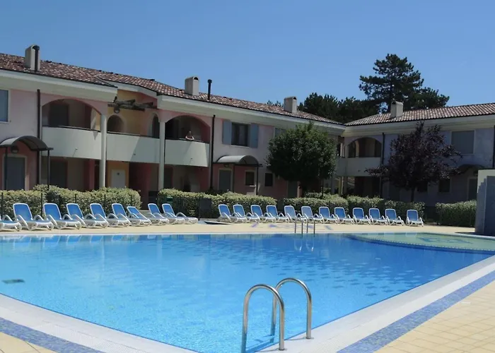 Cozy Ground-floor With Garden And Pool * Bibione